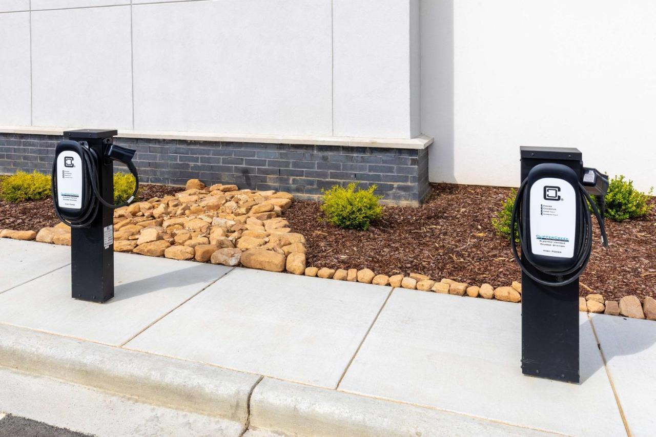 Hampton Inn Albertville, Al Kültér fotó