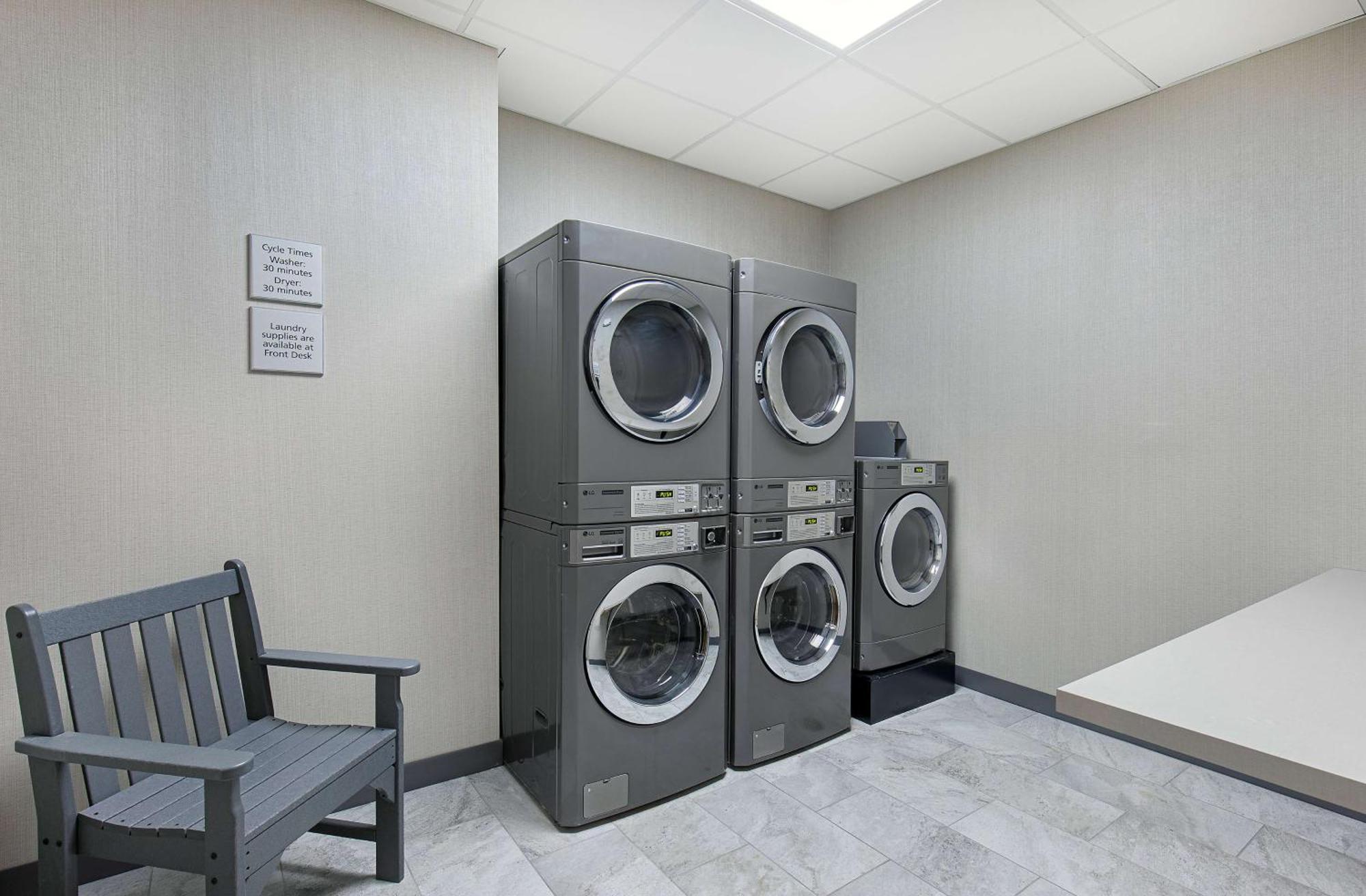 Hampton Inn Albertville, Al Kültér fotó
